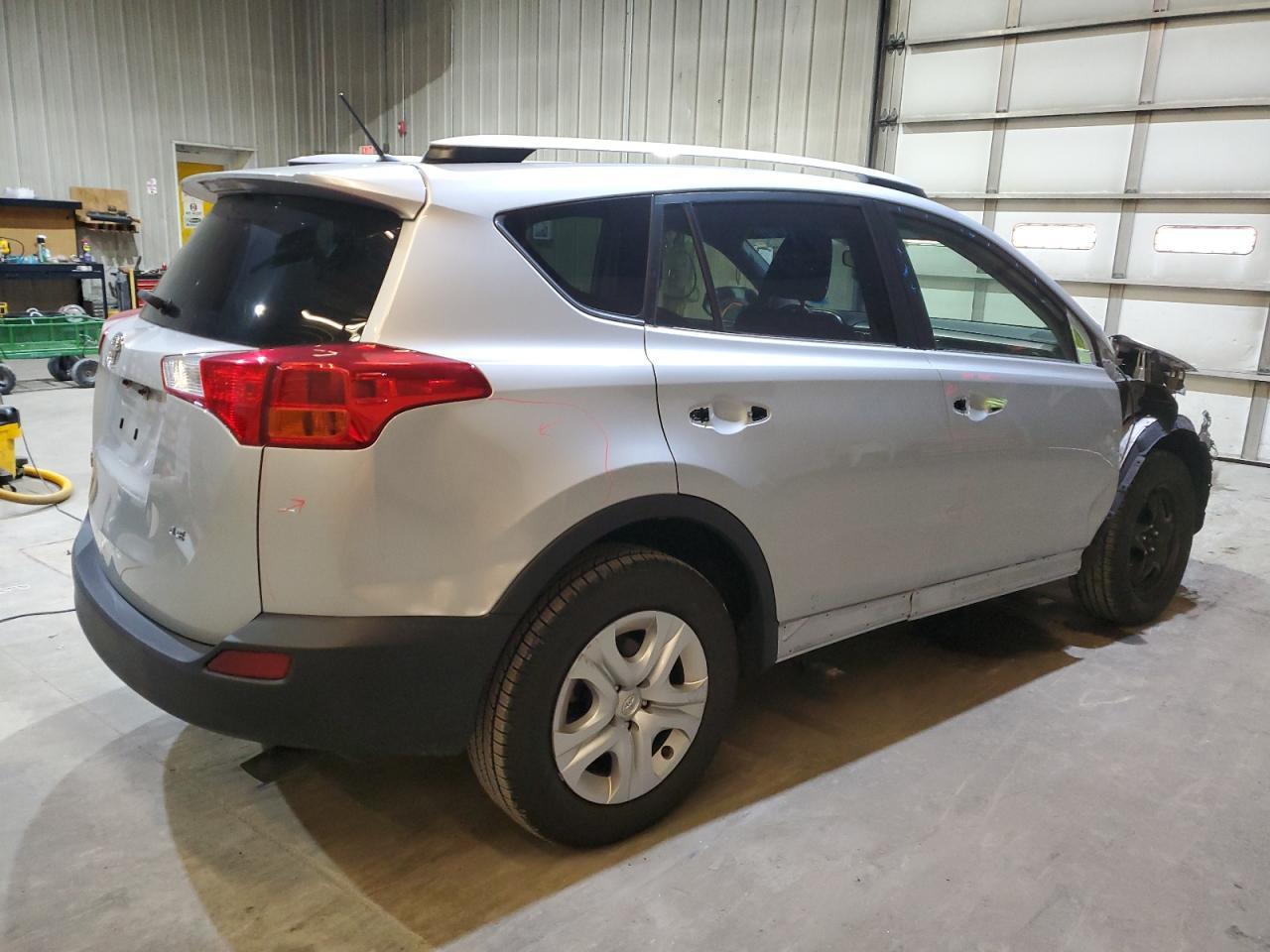2014 TOYOTA RAV4 LE - Image 3