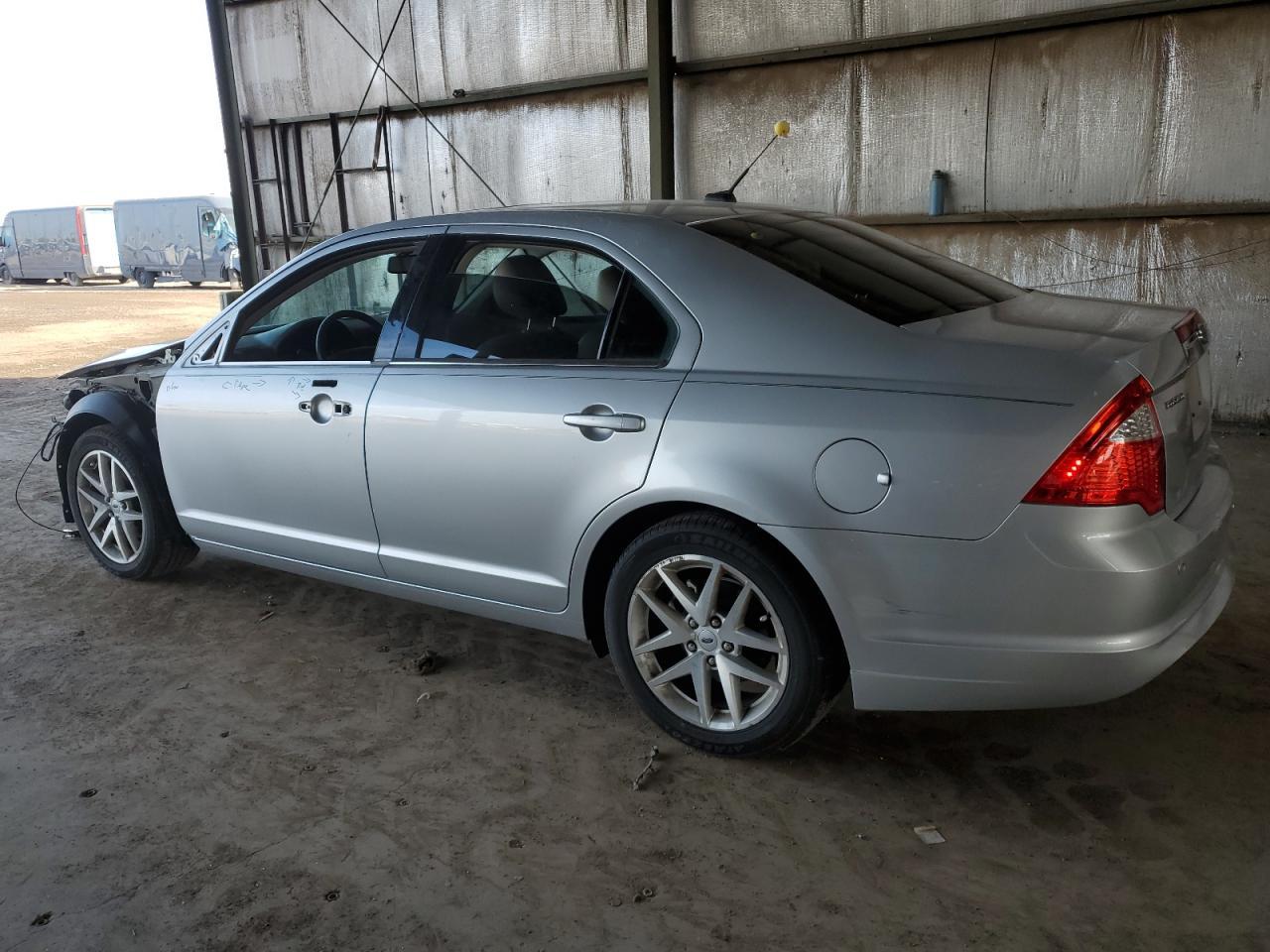 2011 FORD FUSION SEL - Image 2