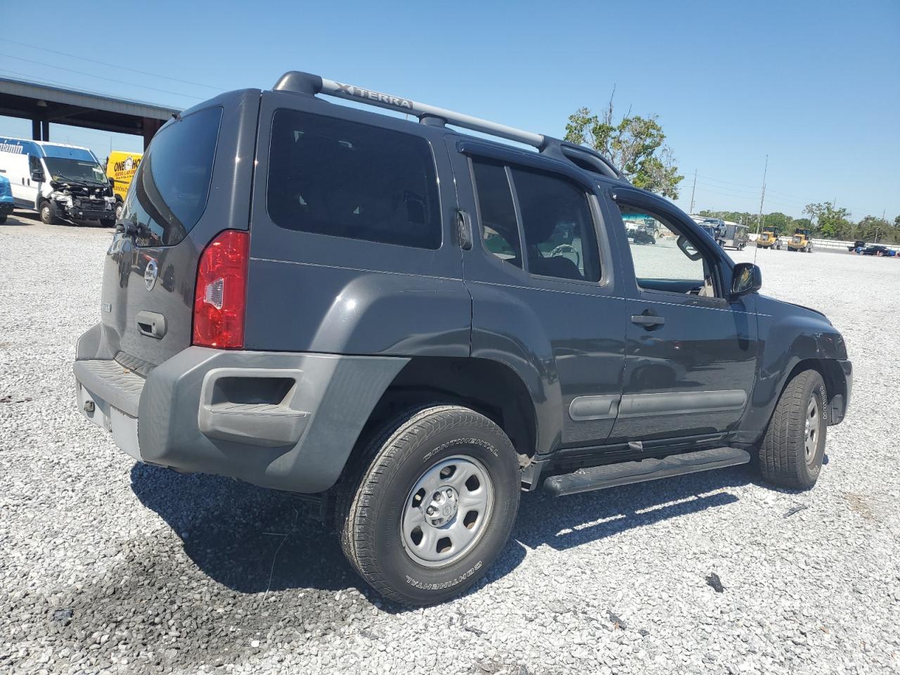 2014 NISSAN XTERRA X - Image 3