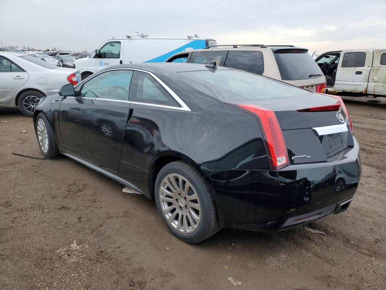 2011 CADILLAC CTS PREMIU - Image 2