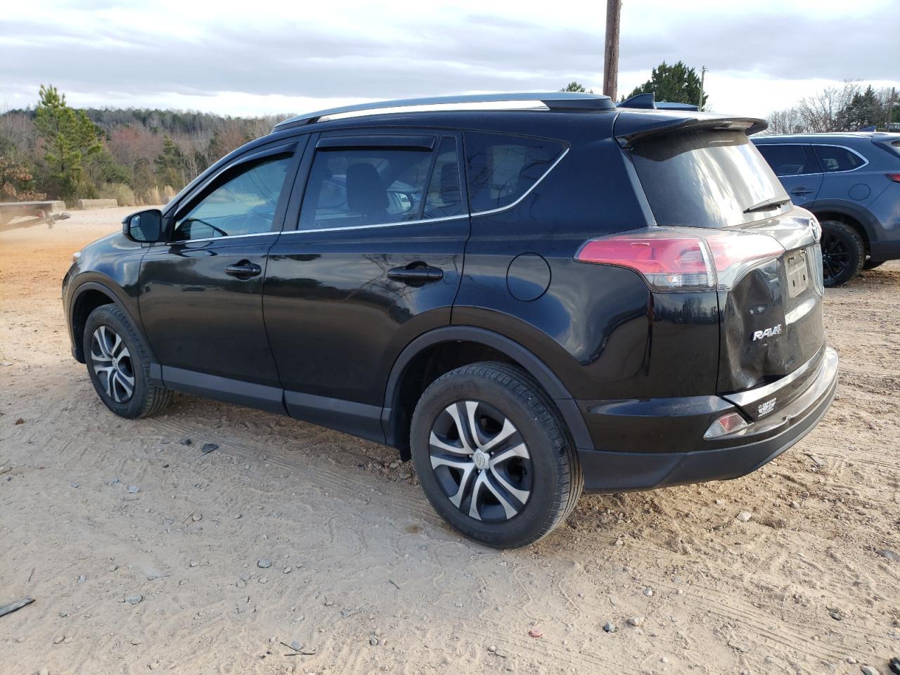 2017 TOYOTA RAV4 LE - Image 2