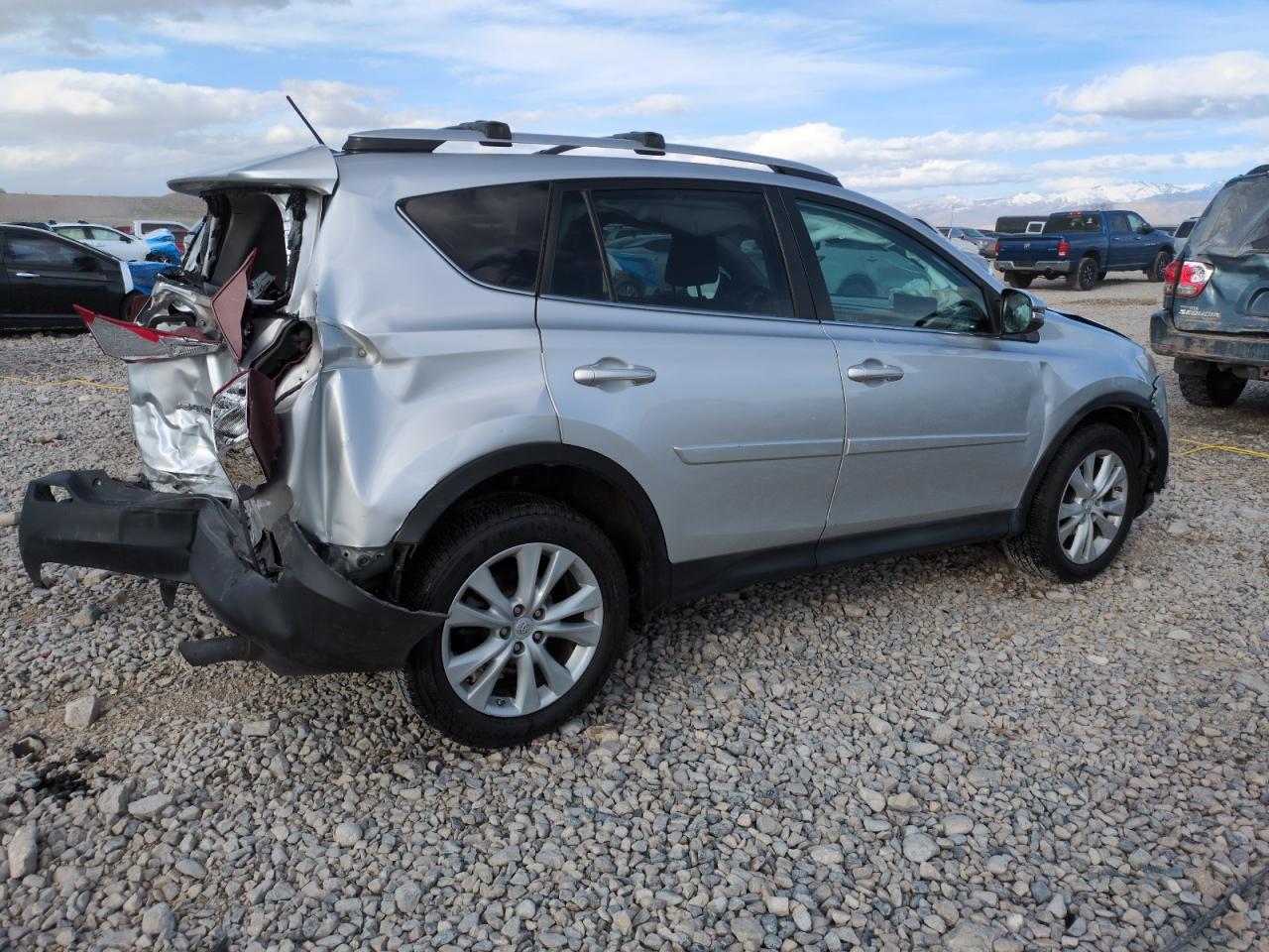 2015 TOYOTA RAV4 LIMIT - Фото 3