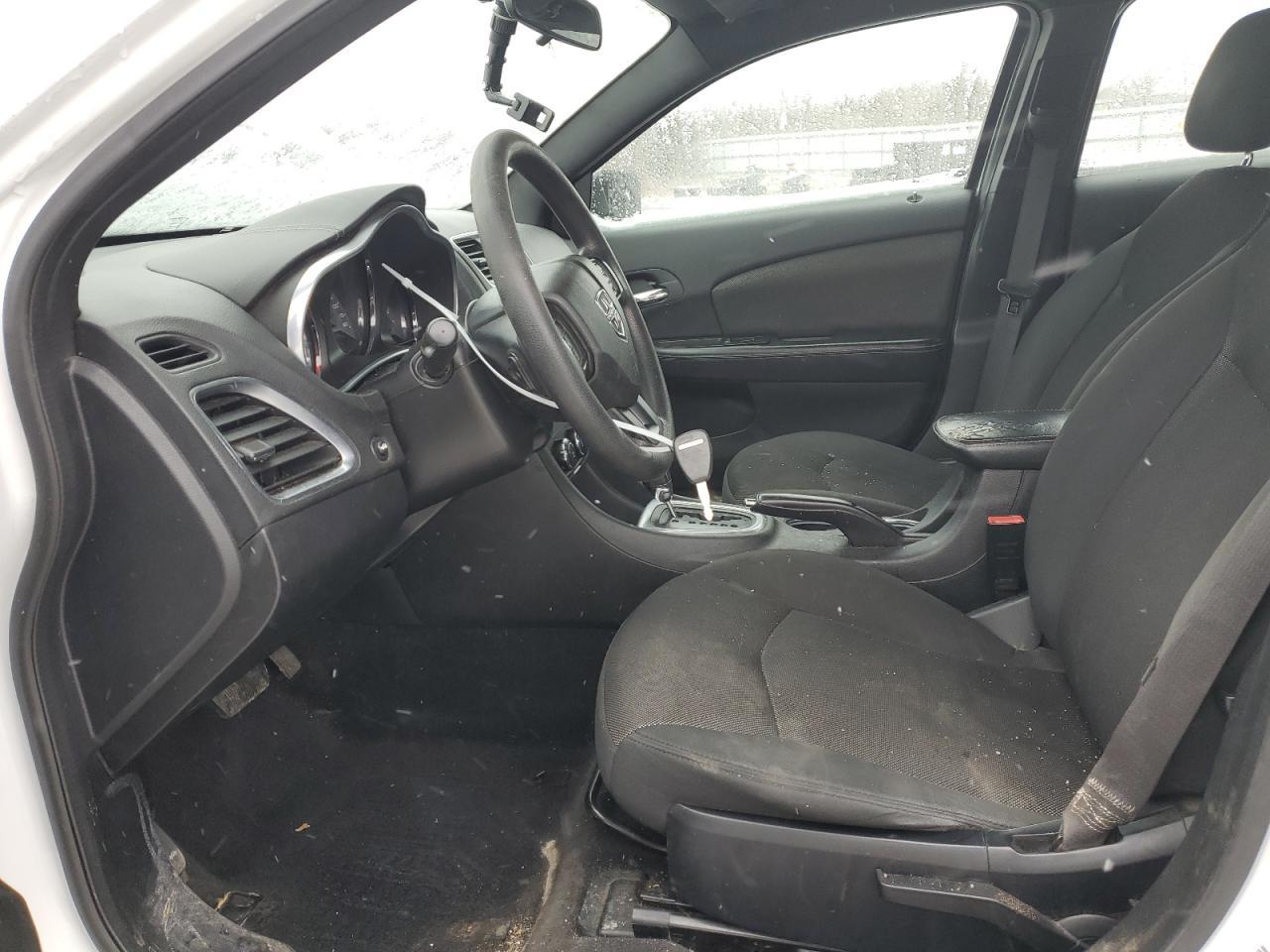 2014 DODGE AVENGER SE - Image 7