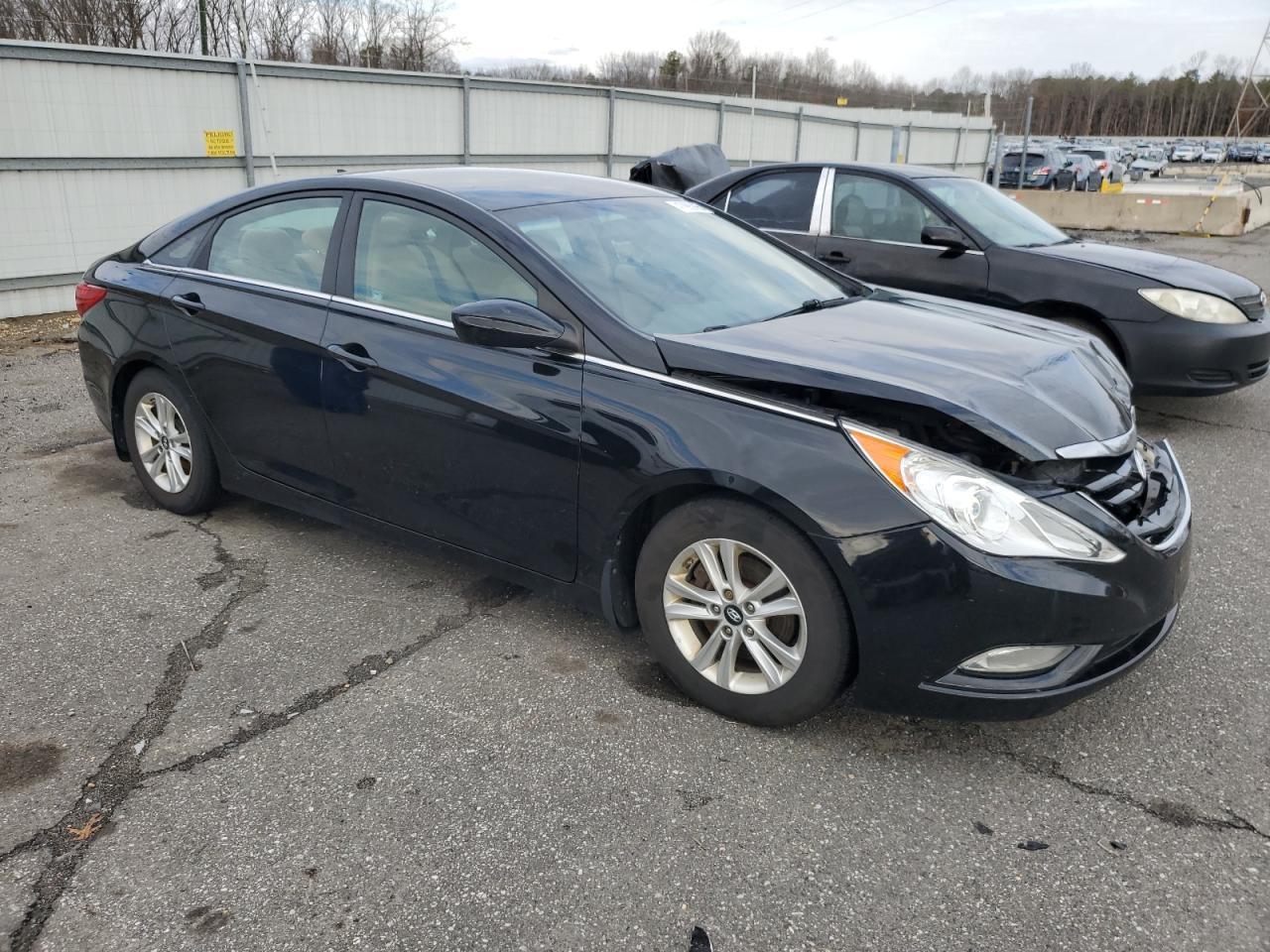 2013 HYUNDAI SONATA GLS - Фото 4