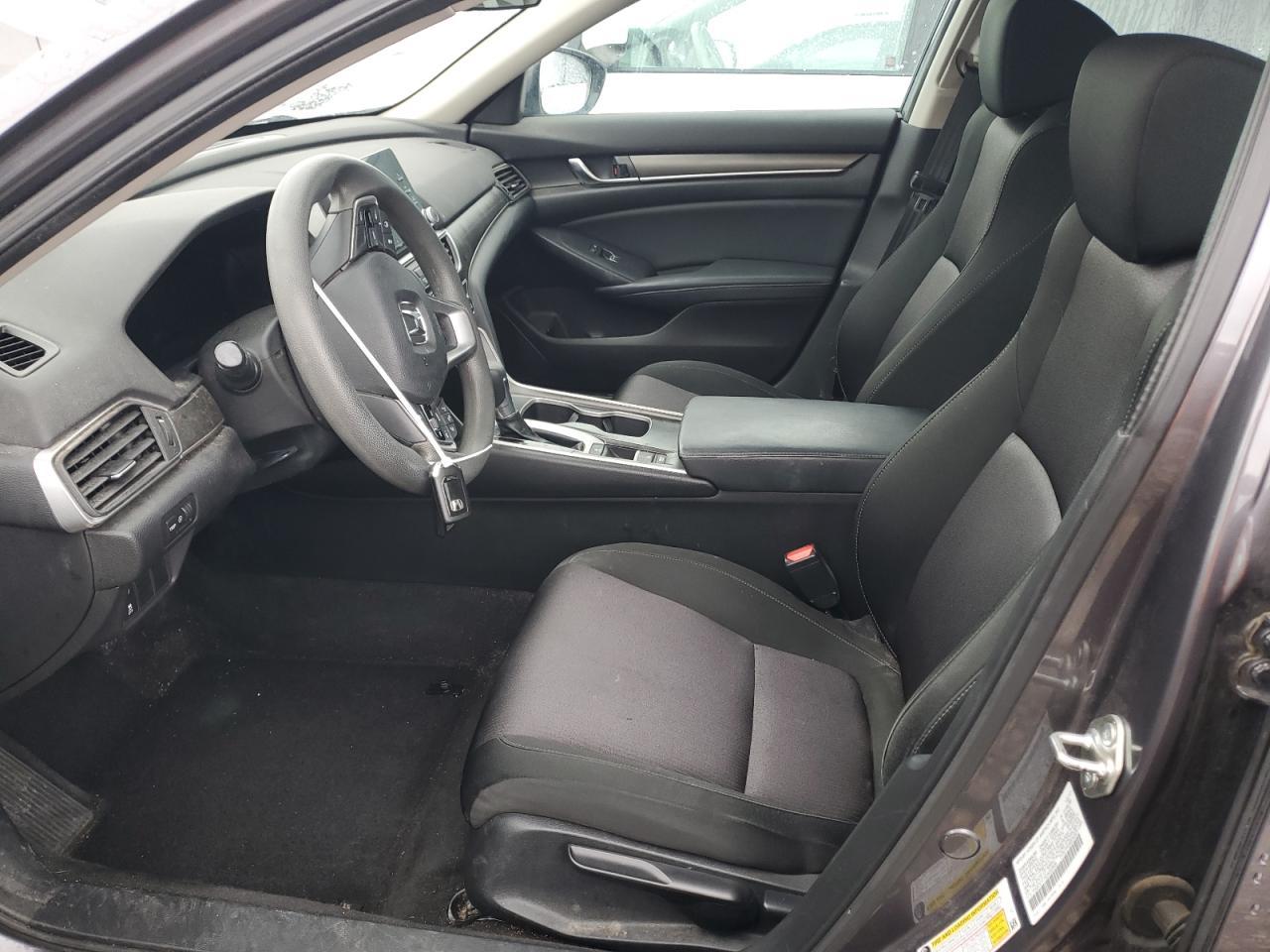 2018 HONDA ACCORD LX - Image 7