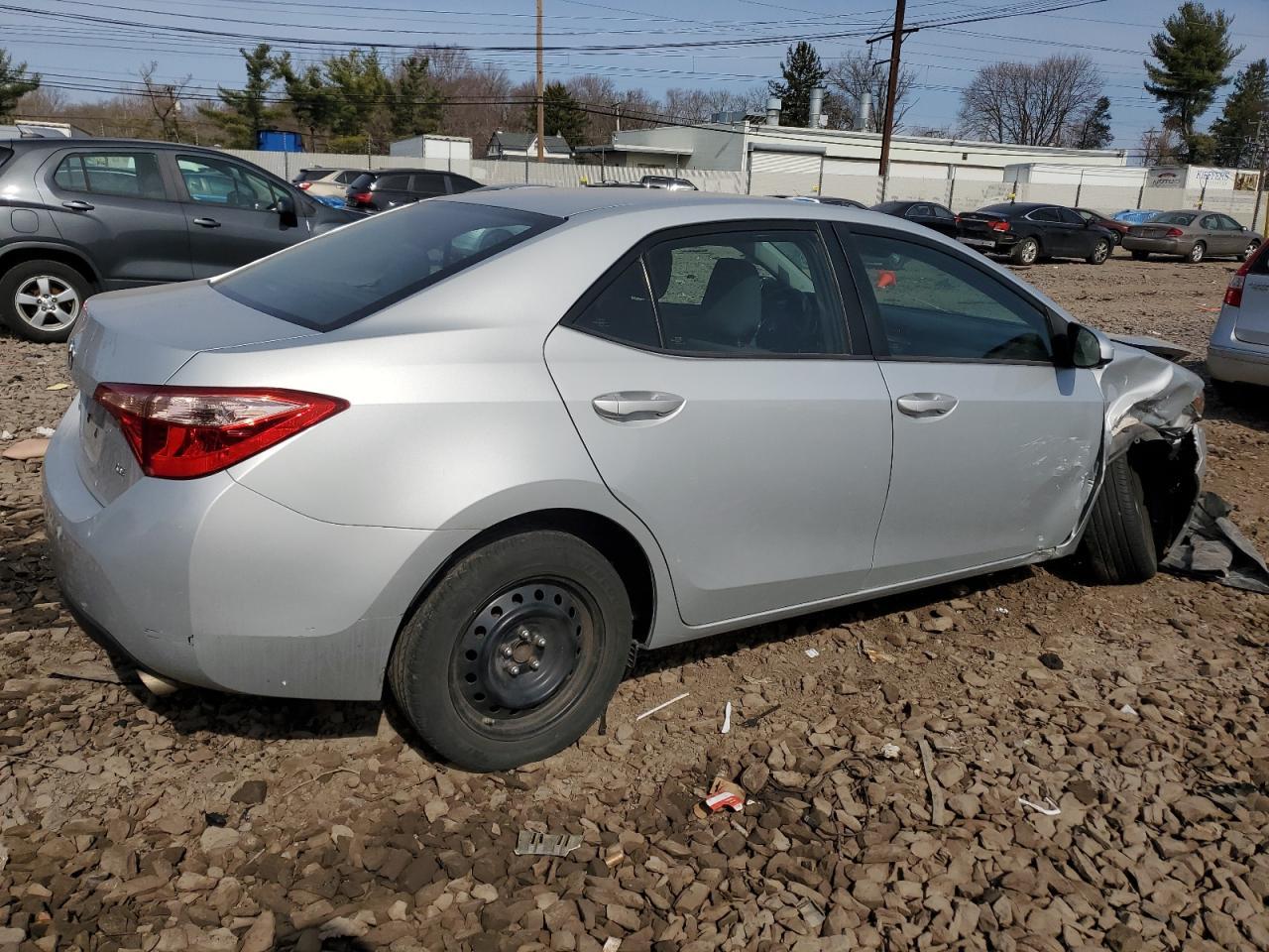 2018 TOYOTA COROLLA L - Image 3