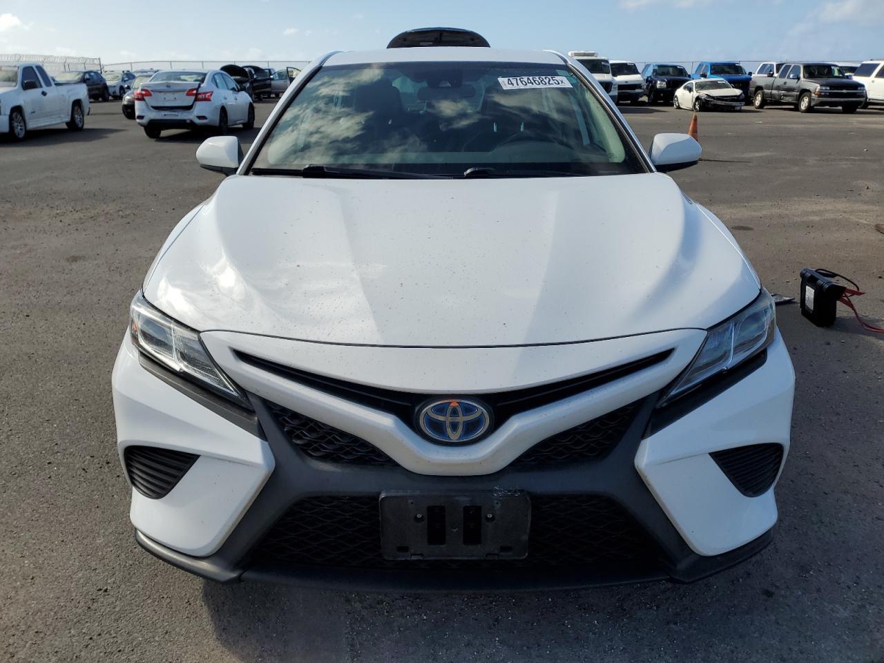 2020 TOYOTA CAMRY SE - Image 5