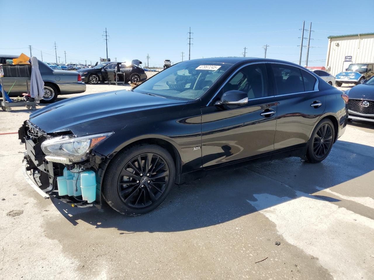 2018 INFINITI Q50 LUXE