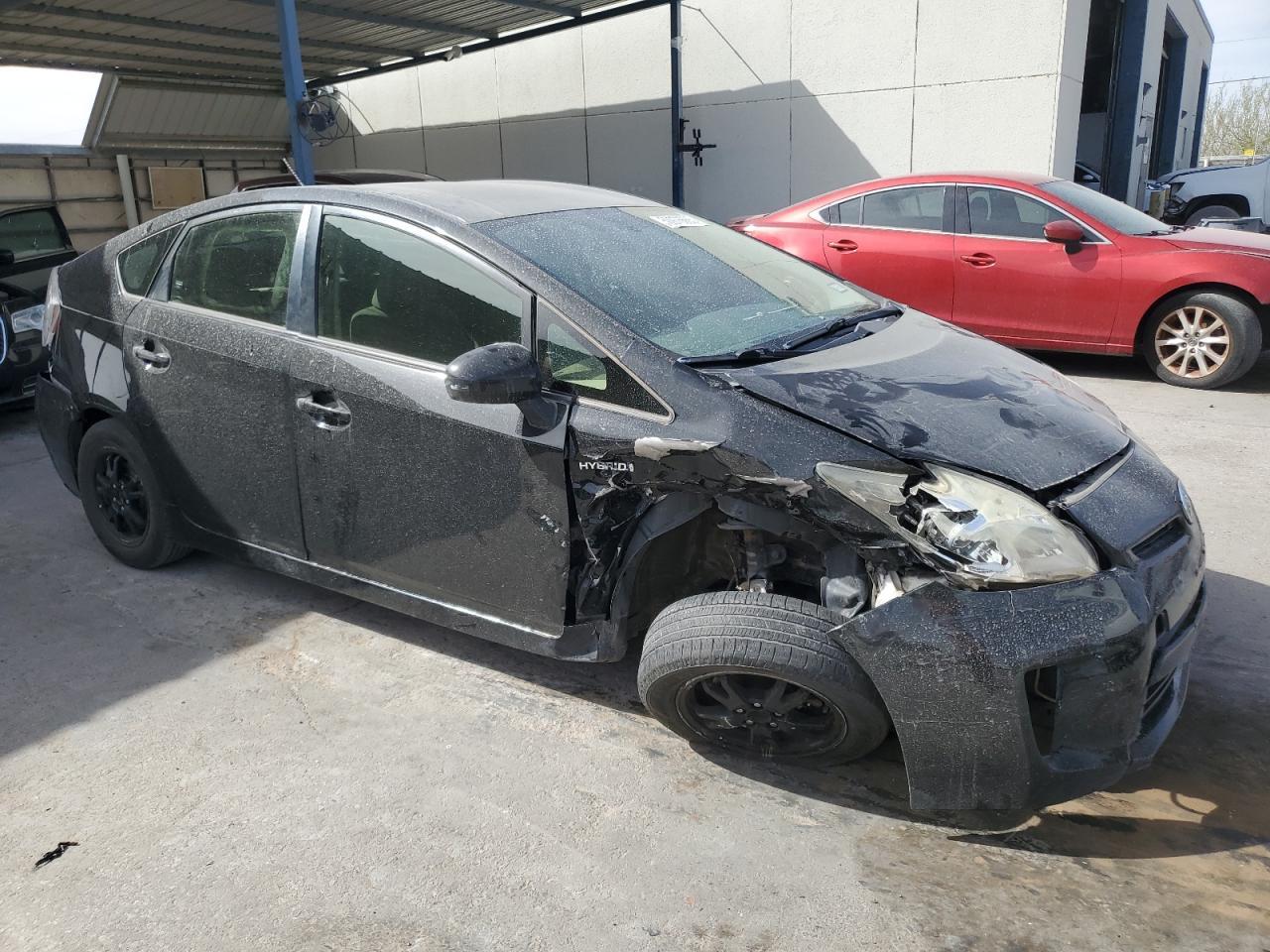 2015 TOYOTA PRIUS - Фото 4