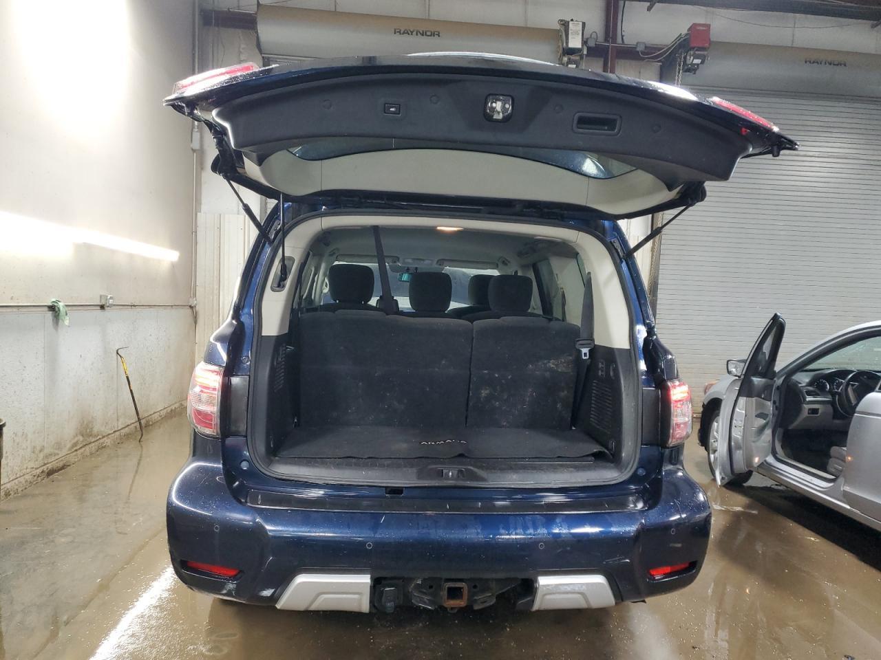 2018 NISSAN ARMADA SV - Фото 6