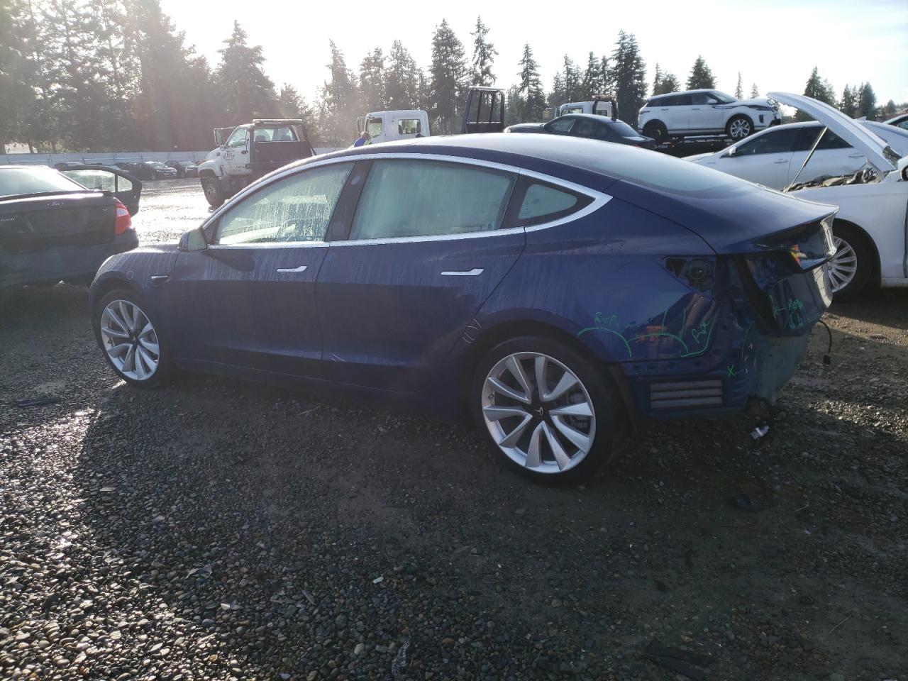 2019 TESLA MODEL 3 - Image 2