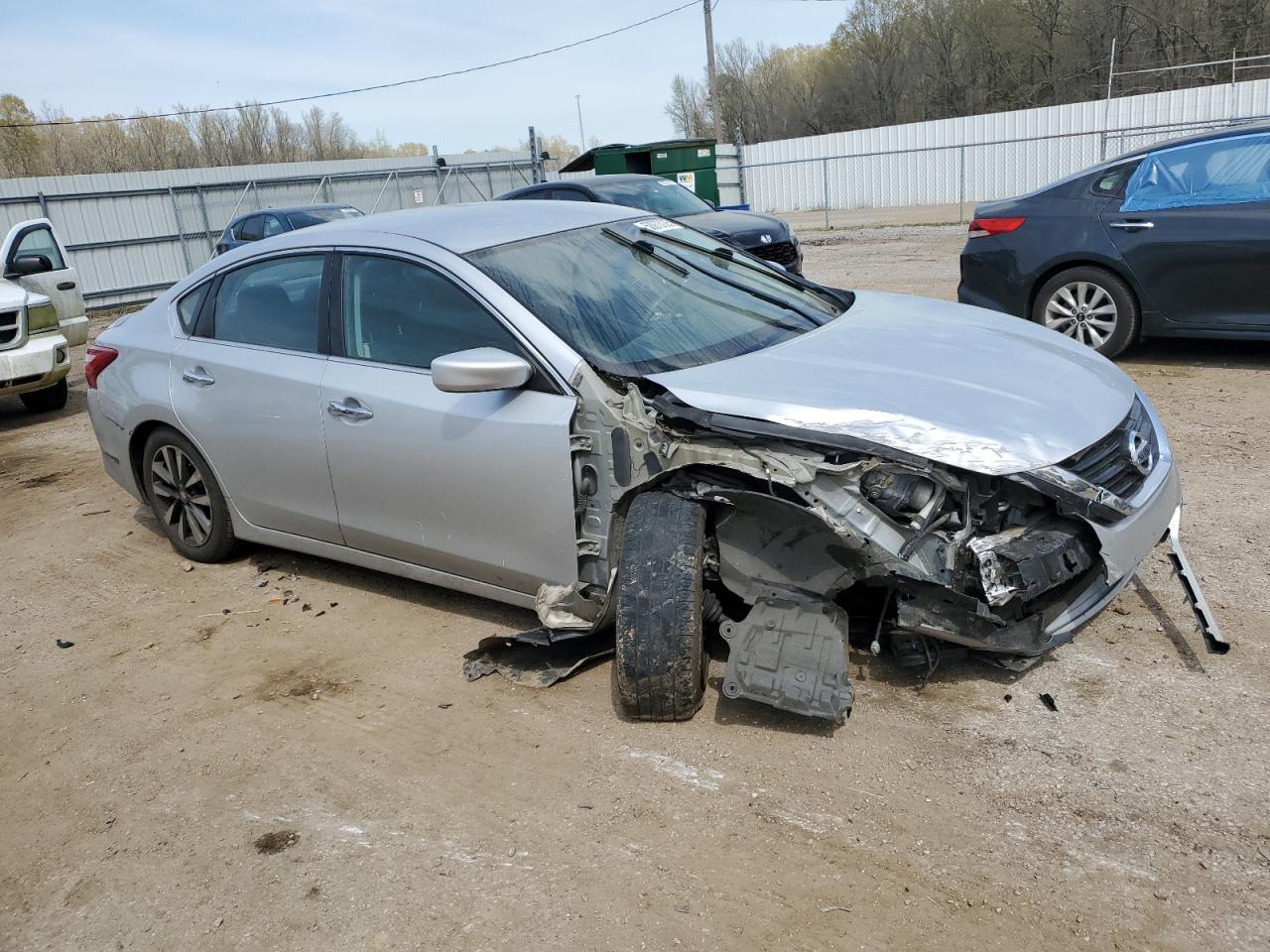 2017 NISSAN ALTIMA 2.5 - Image 4