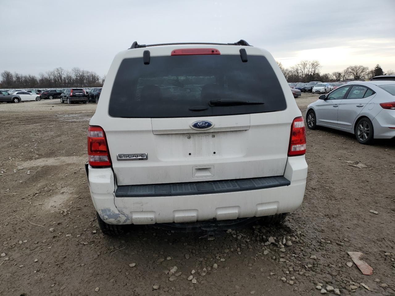 2012 FORD ESCAPE XLT - Фото 6