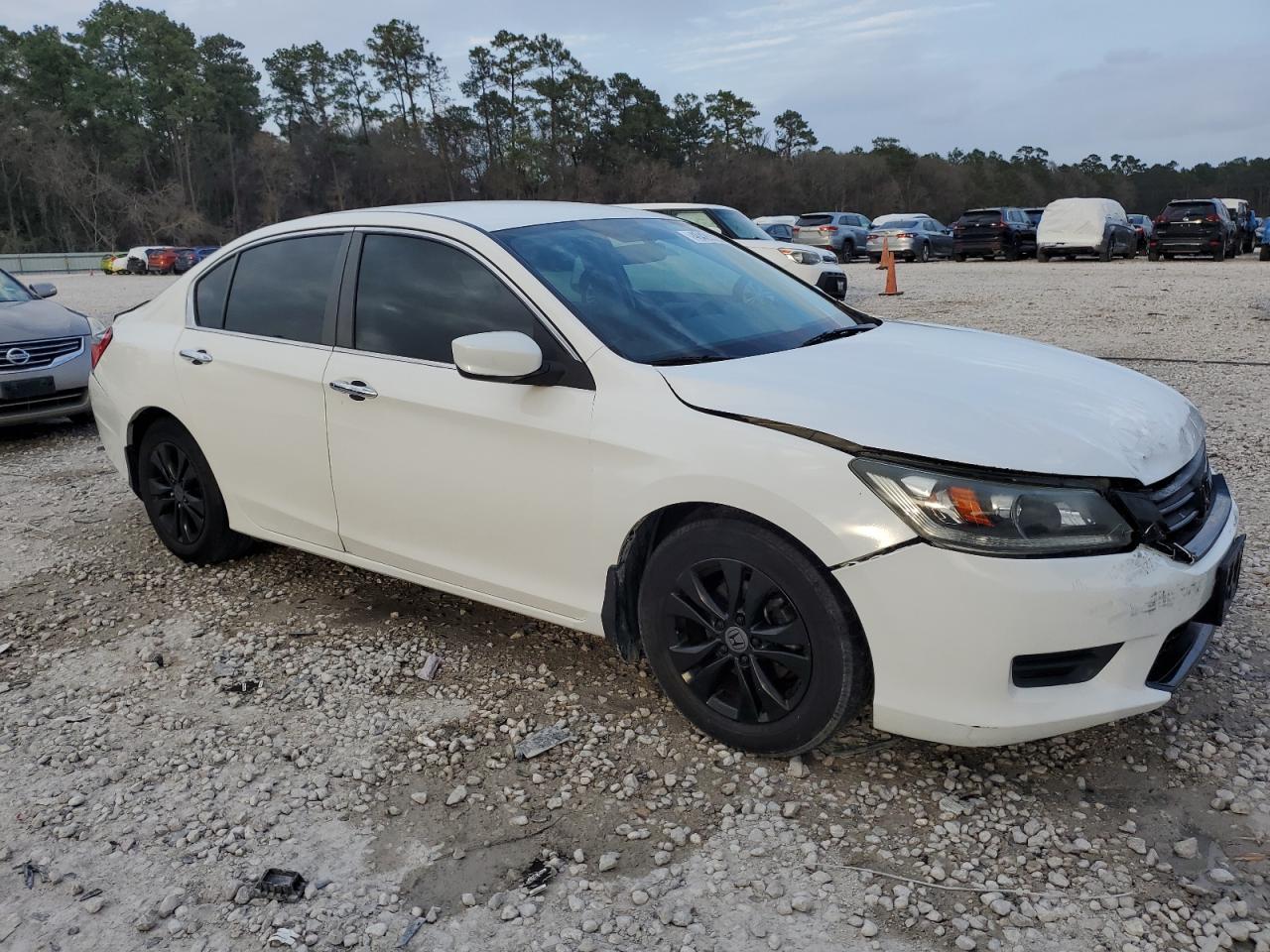 2014 HONDA ACCORD LX - Фото 4