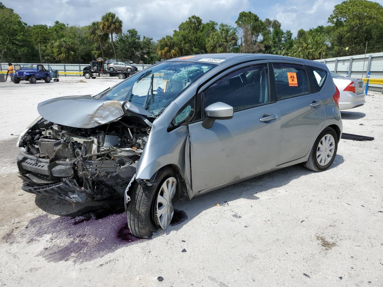 2015 NISSAN VERSA NOTE