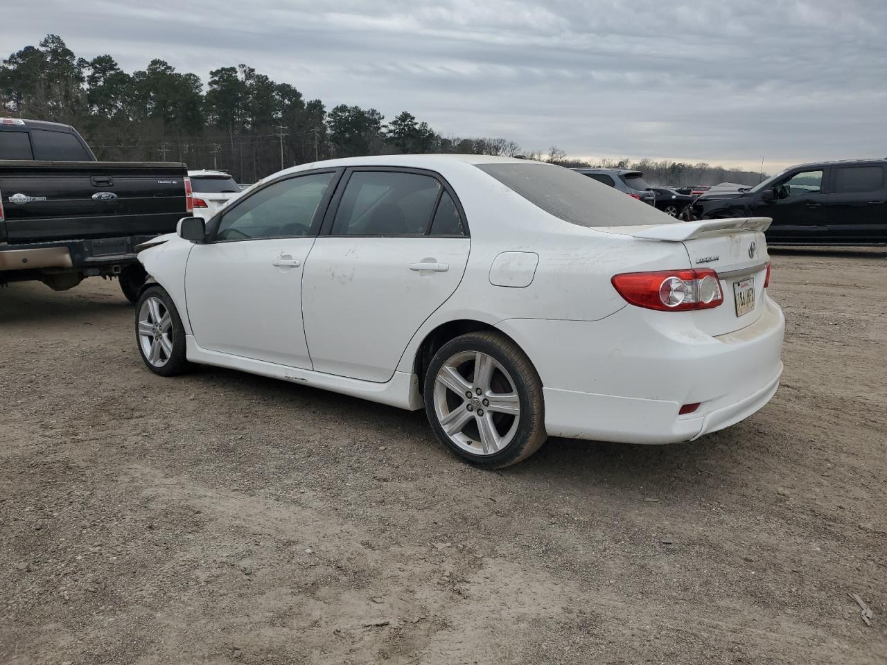 2013 TOYOTA COROLLA BA - Фото 2