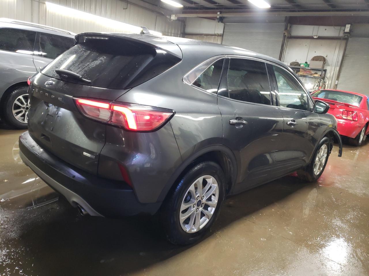 2020 FORD ESCAPE SE - Image 3
