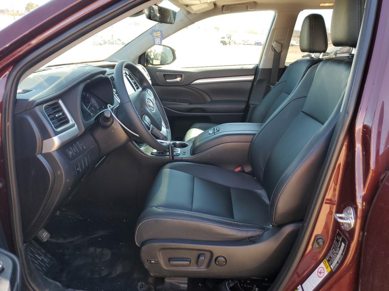 2019 TOYOTA HIGHLANDER - Image 7