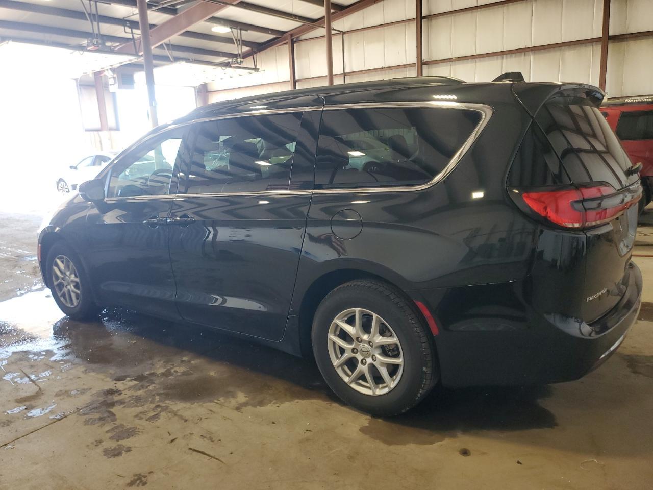 2022 CHRYSLER PACIFICA T - Image 2