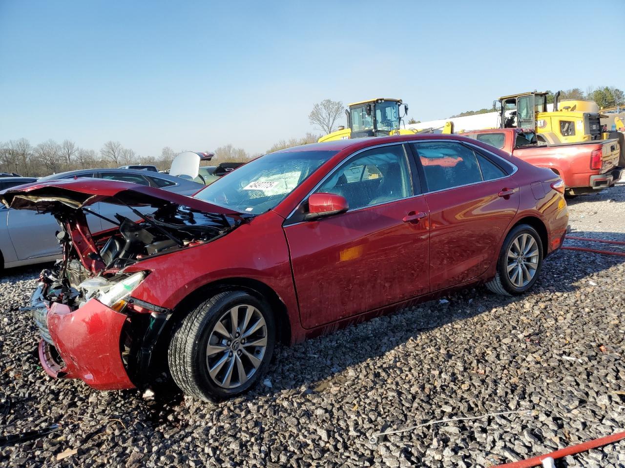 2015 TOYOTA CAMRY LE