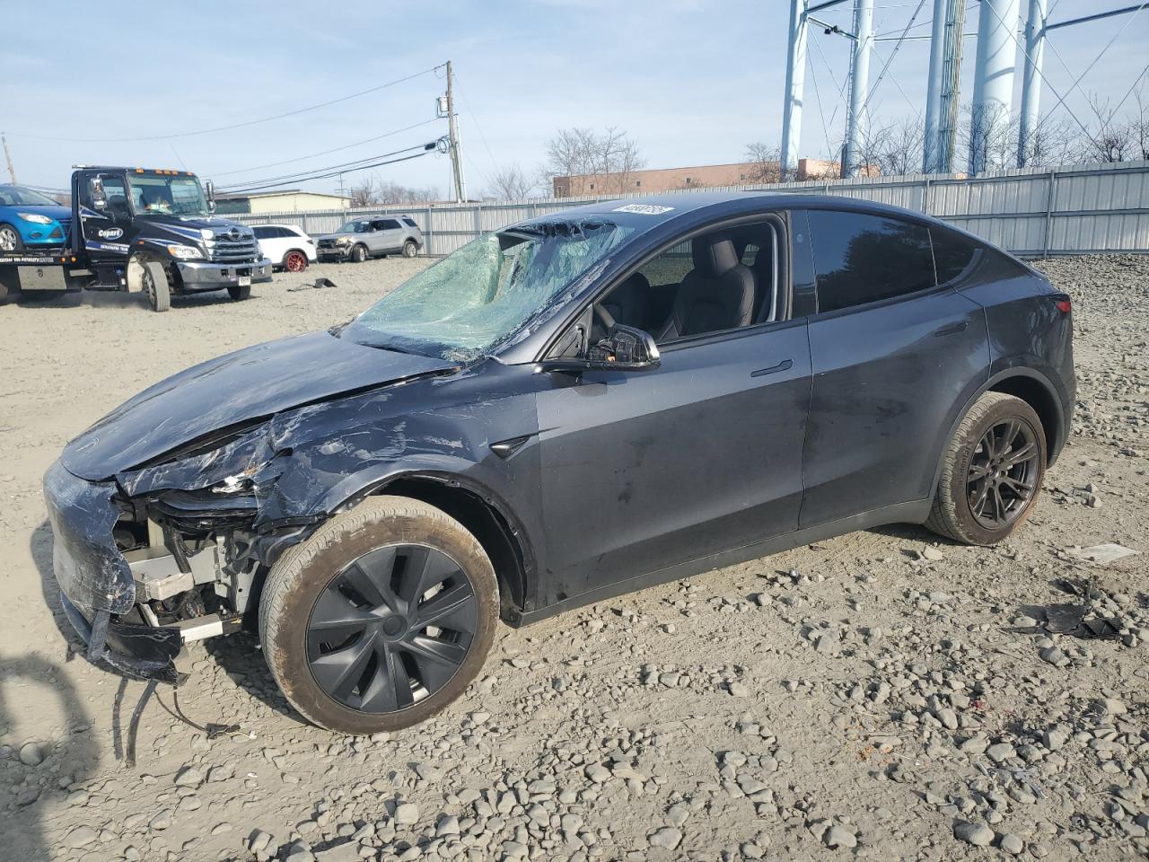 2025 TESLA MODEL Y