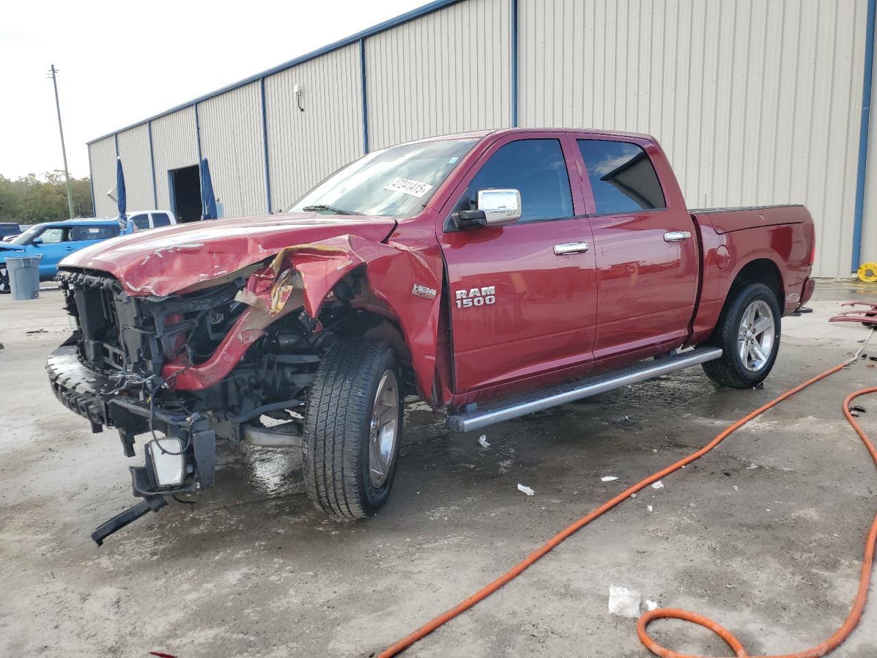 2014 RAM 1500 ST