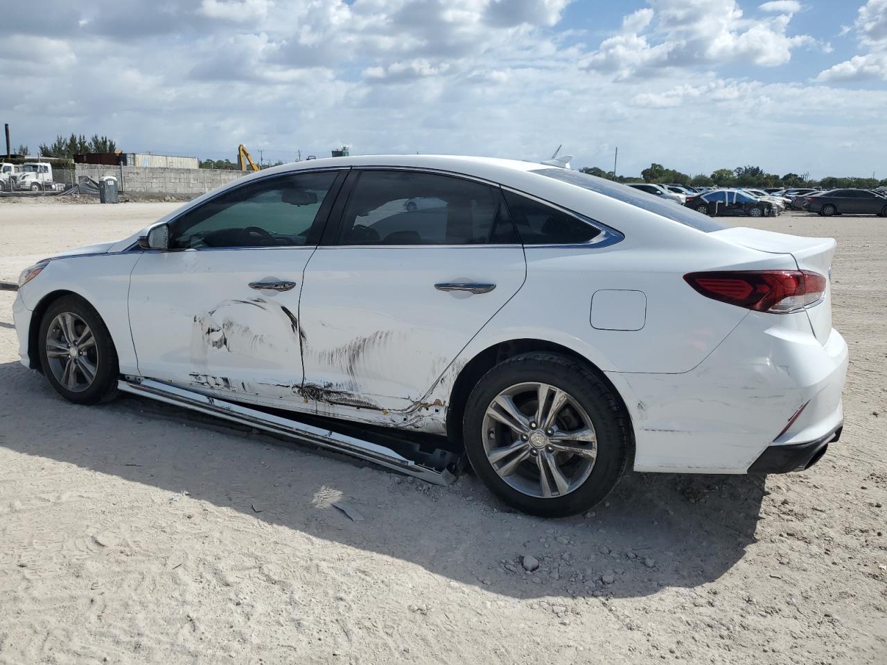 2018 HYUNDAI SONATA SPO - Фото 2
