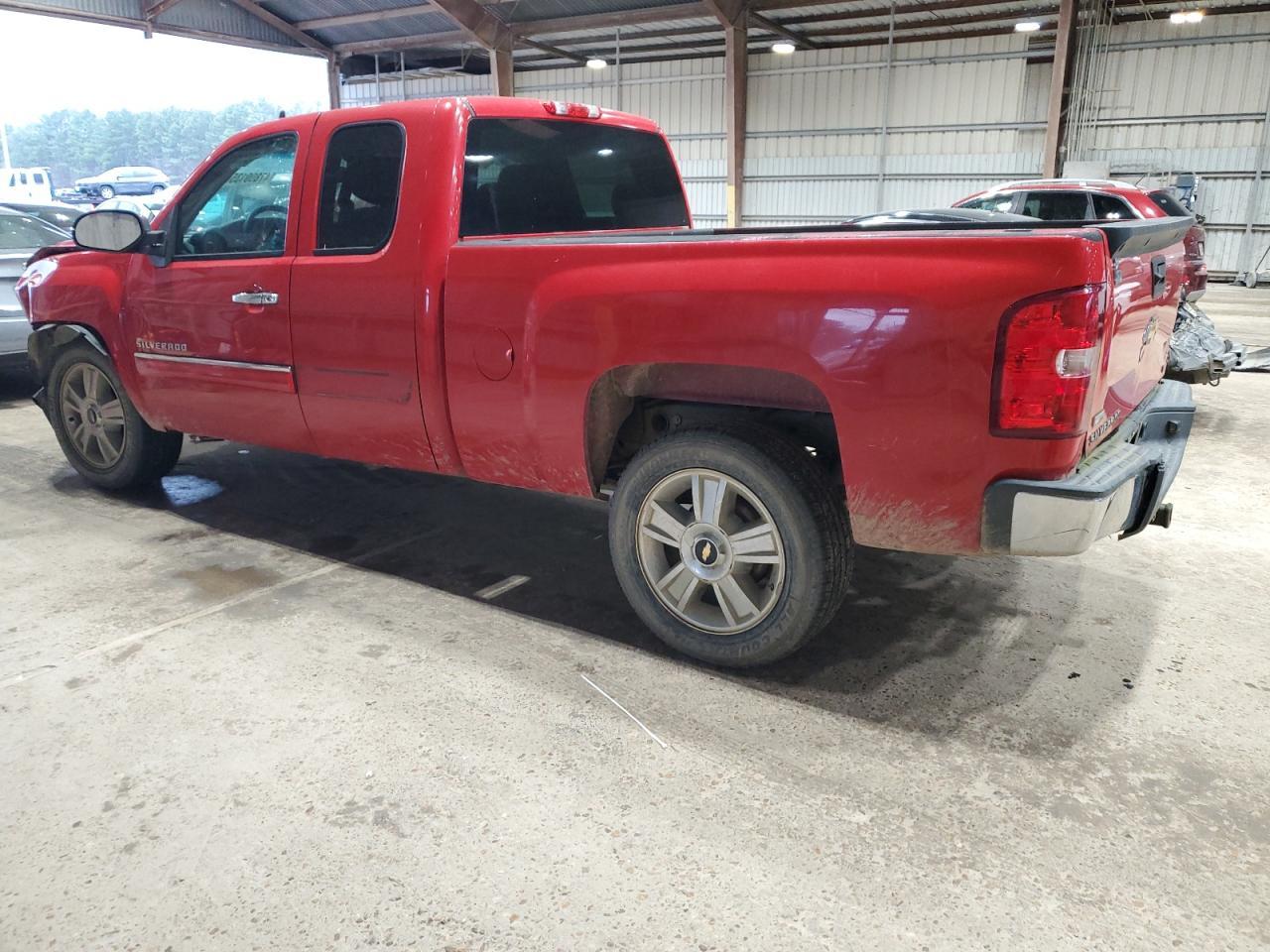 2012 CHEVROLET SILVERADO - Фото 2
