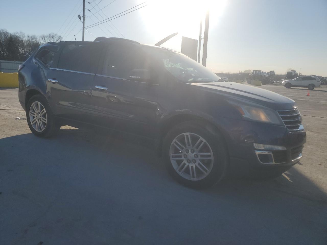 2014 CHEVROLET TRAVERSE L - Image 4