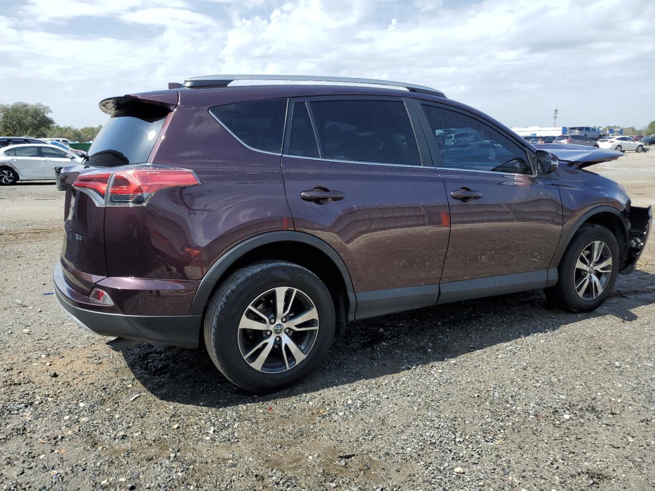 2016 TOYOTA RAV4 XLE - Image 3