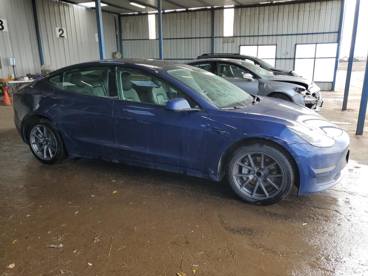 2022 TESLA MODEL 3 - Image 4