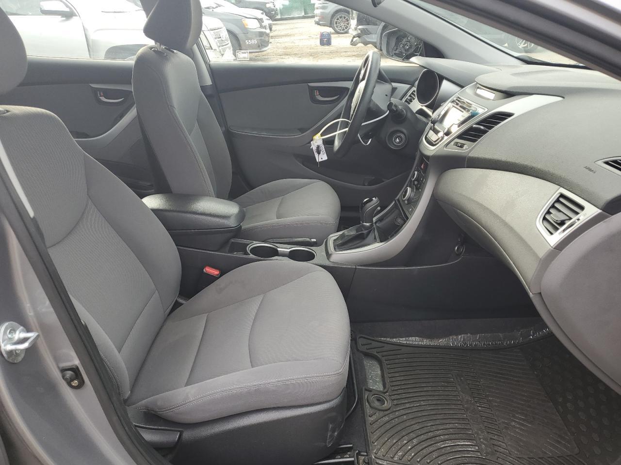 2014 HYUNDAI ELANTRA SE - Фото 7