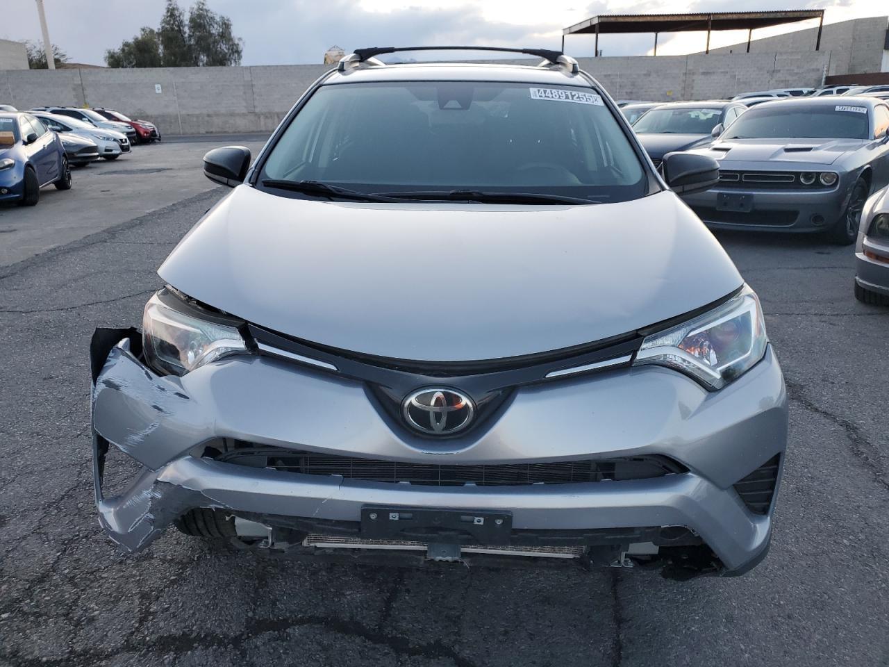 2018 TOYOTA RAV4 LE - Image 5