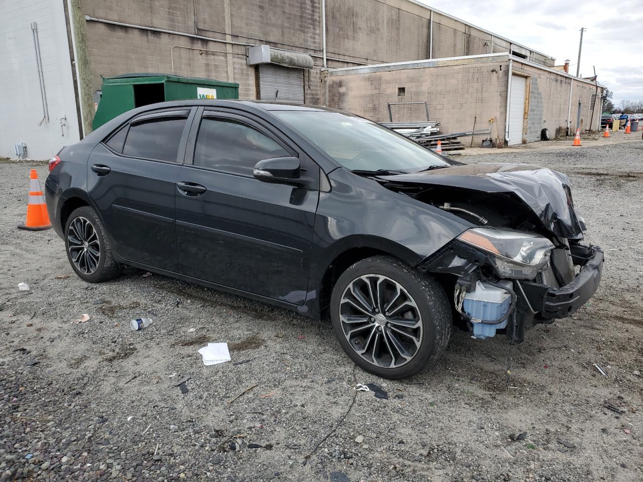 2015 TOYOTA COROLLA L - Image 4