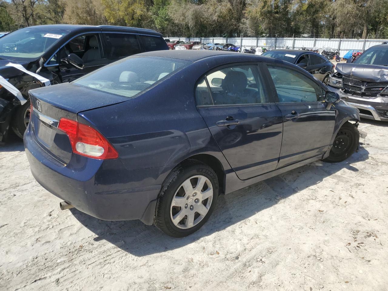 2011 HONDA CIVIC LX - Image 3