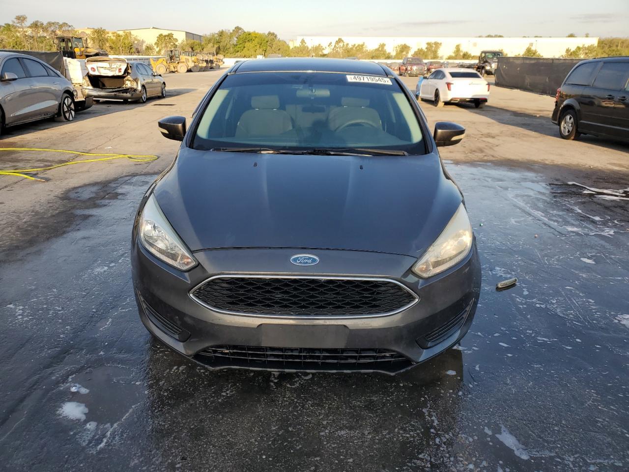 2016 FORD FOCUS SE - Image 5
