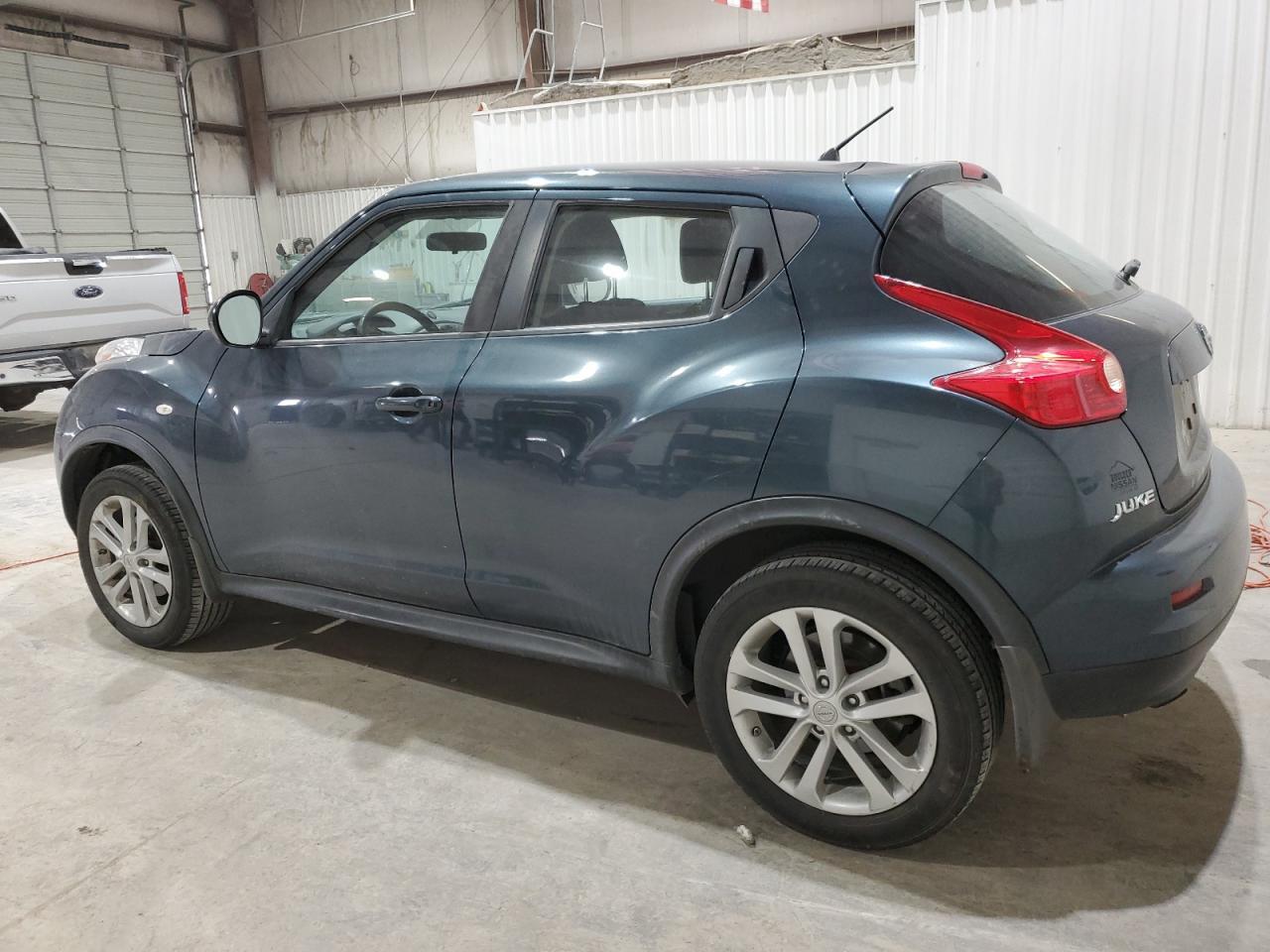 2011 NISSAN JUKE S - Фото 2