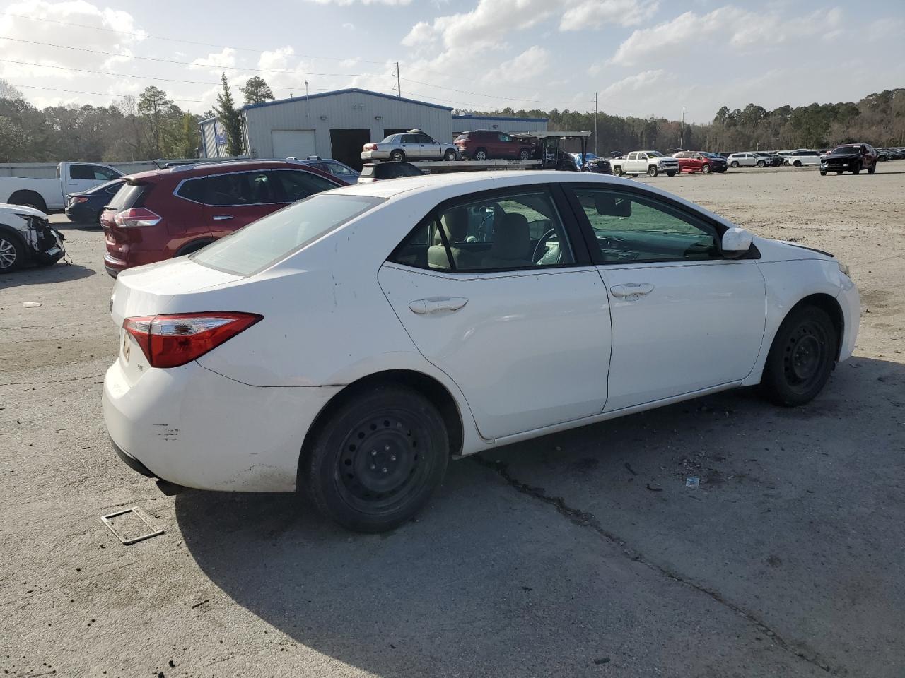 2015 TOYOTA COROLLA L - Image 3
