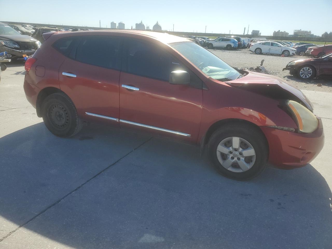 2013 NISSAN ROGUE S - Image 4