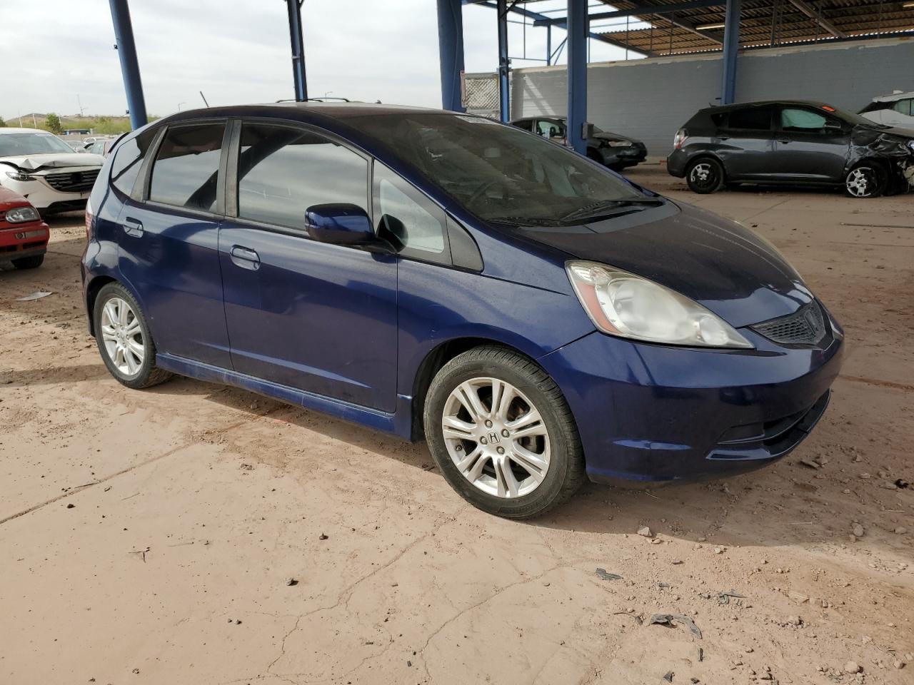 2011 HONDA FIT SPORT - Фото 4