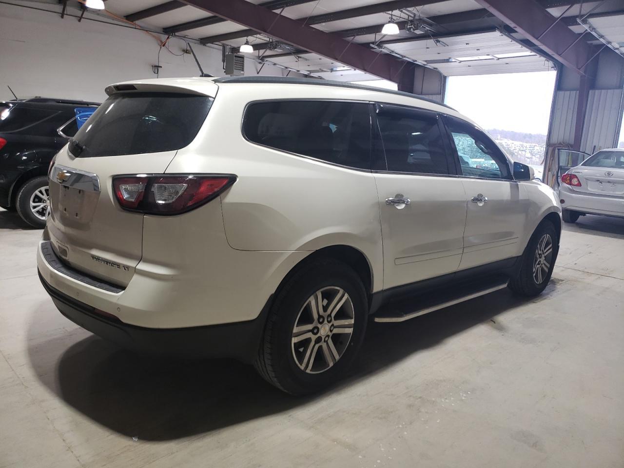 2015 CHEVROLET TRAVERSE L - Image 3