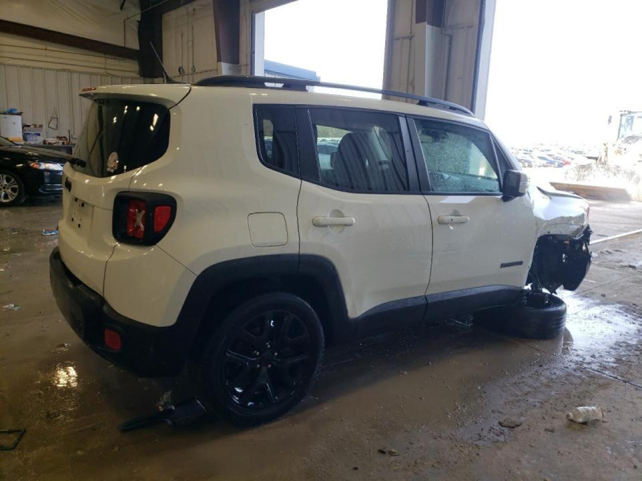 2017 JEEP RENEGADE L - Фото 3