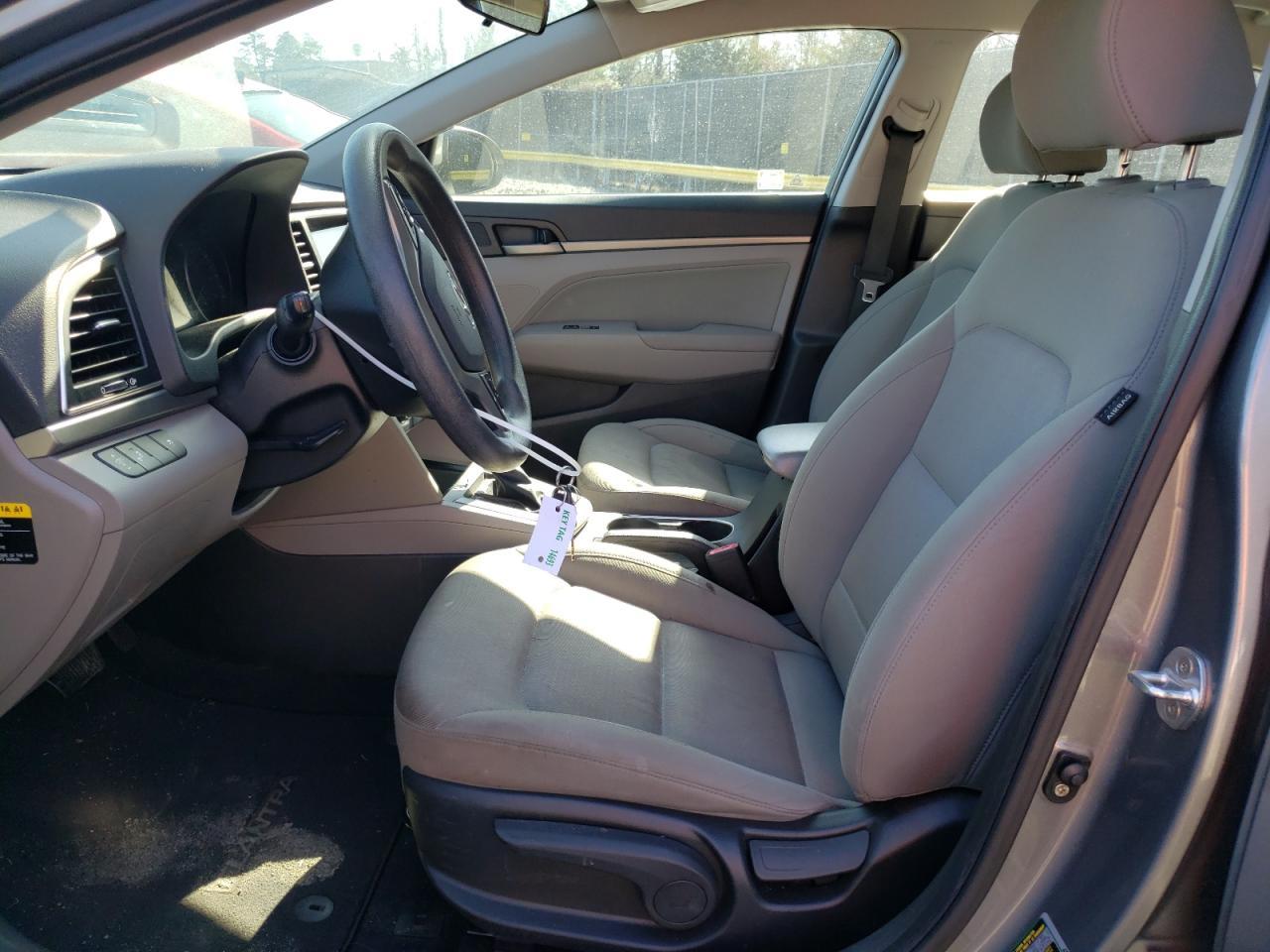 2018 HYUNDAI ELANTRA SE - Фото 7