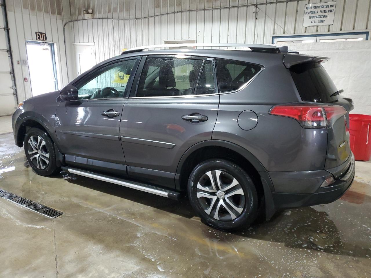 2017 TOYOTA RAV4 LE - Image 2