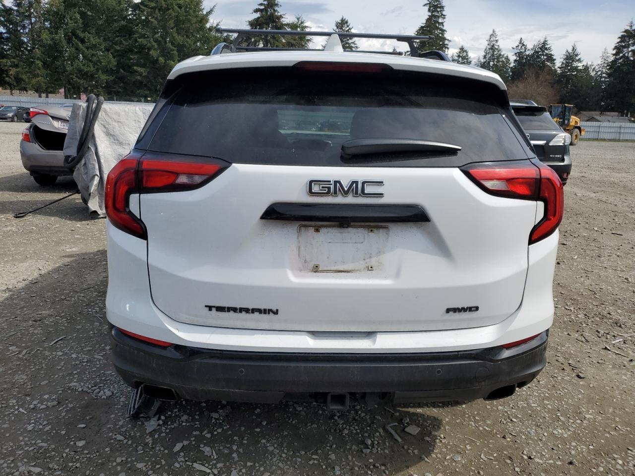 2019 GMC TERRAIN SL - Image 6