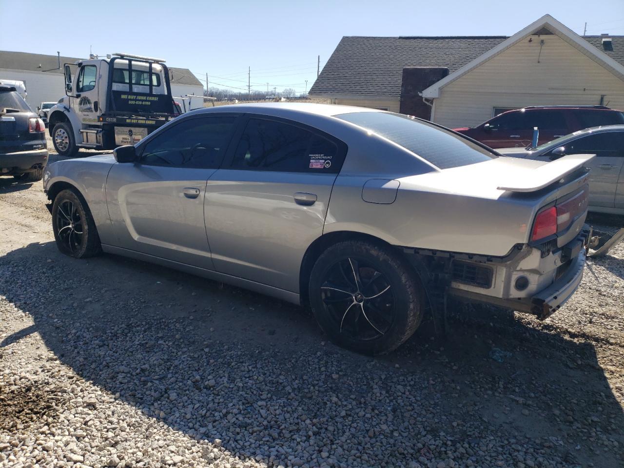 2014 DODGE CHARGER SE - Image 2