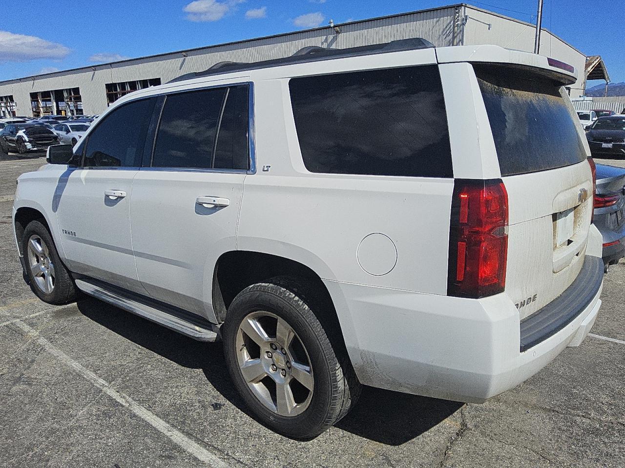 2015 CHEVROLET TAHOE K150 - Фото 2