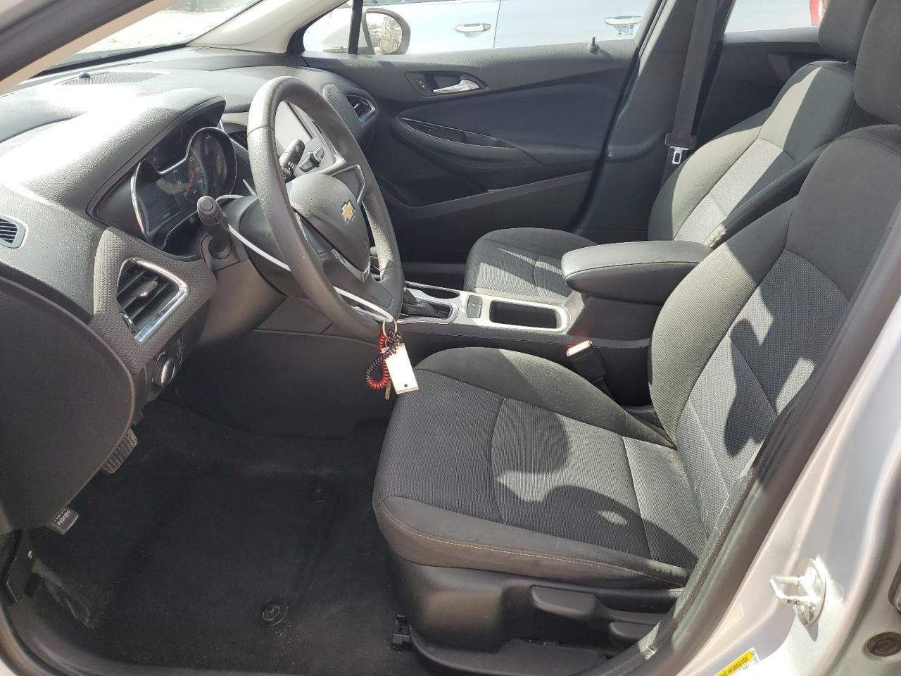 2017 CHEVROLET CRUZE LS - Image 7