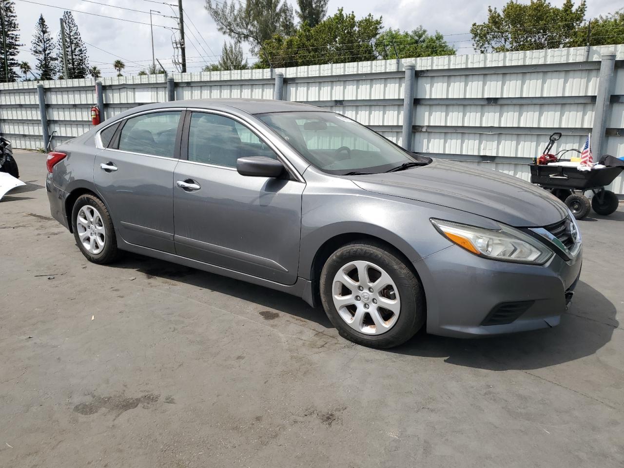2017 NISSAN ALTIMA 2.5 - Фото 4