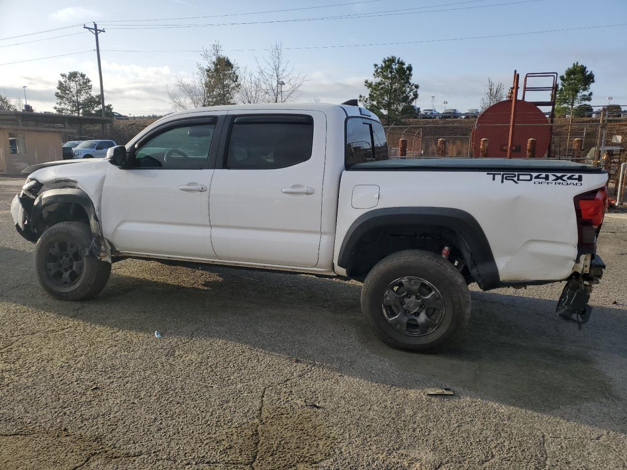 2019 TOYOTA TACOMA DOU - Image 2